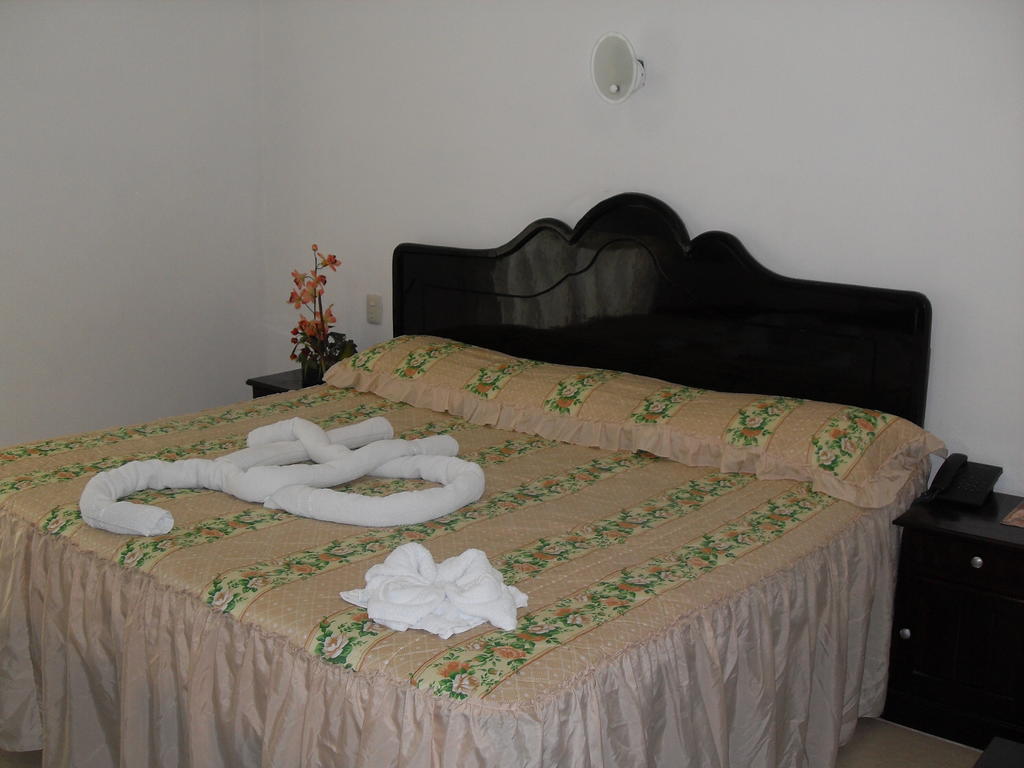 Hostal Del Cid Катемако Номер фото