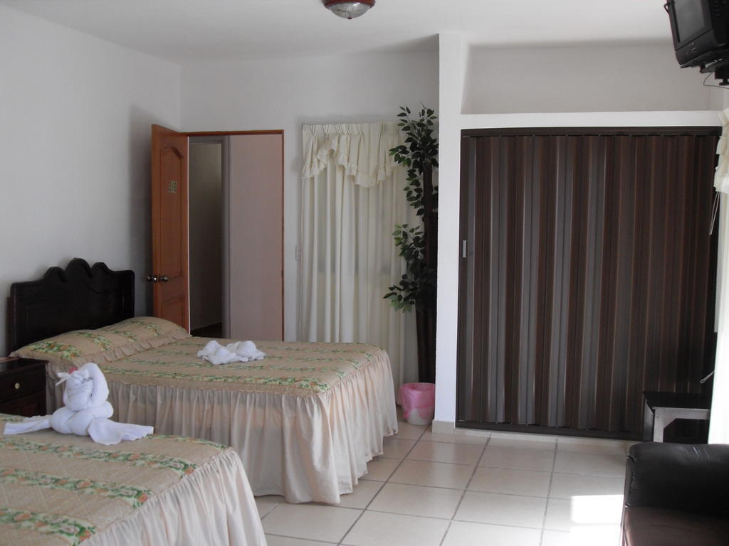 Hostal Del Cid Катемако Номер фото